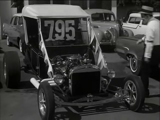 Lily Buys The Hot Rod | The Munsters