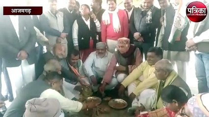 सरकार को सद्बुद्धि के लिए कांग्रेसियों ने किया यज्ञ