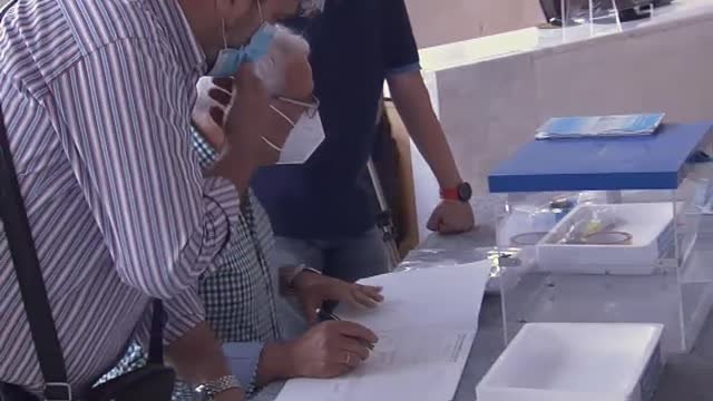 Los positivos en Covid podrán votar presencialmente en las catalanas