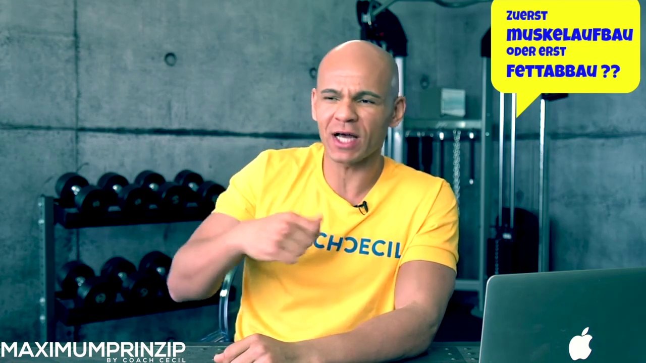 Zuerst Fettabbau oder Muskelaufbau? [by Coach Cecil]