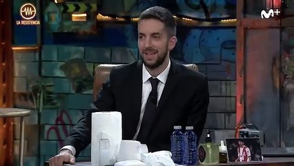 Omar Montes fue a Cantora  y se llevó esta muñeca que ahora es de Broncano