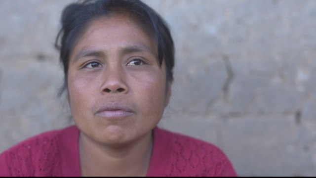 Mexico migrant killings: Guatemalan families mourn the dead