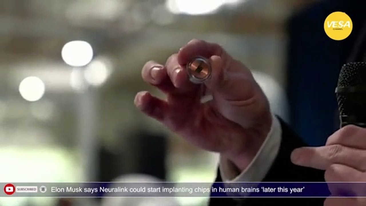 Elon Musk says Neuralink could start implanting chips in human brains later this year