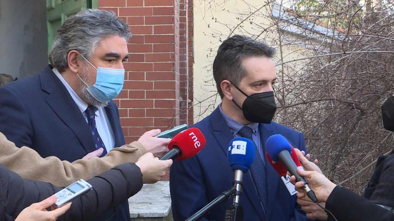 Asociación de Amigos de Vicente Aleixandre agradecen la visita de Uribes