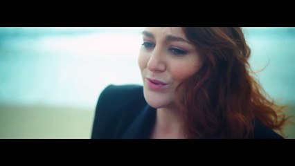 Juliette Moraine - Pourvu qu'on m'aime (Clip Officiel)