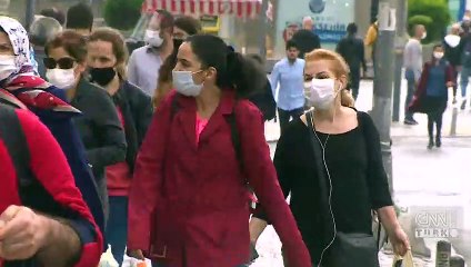 Türkiye nüfusu yaşlanıyor