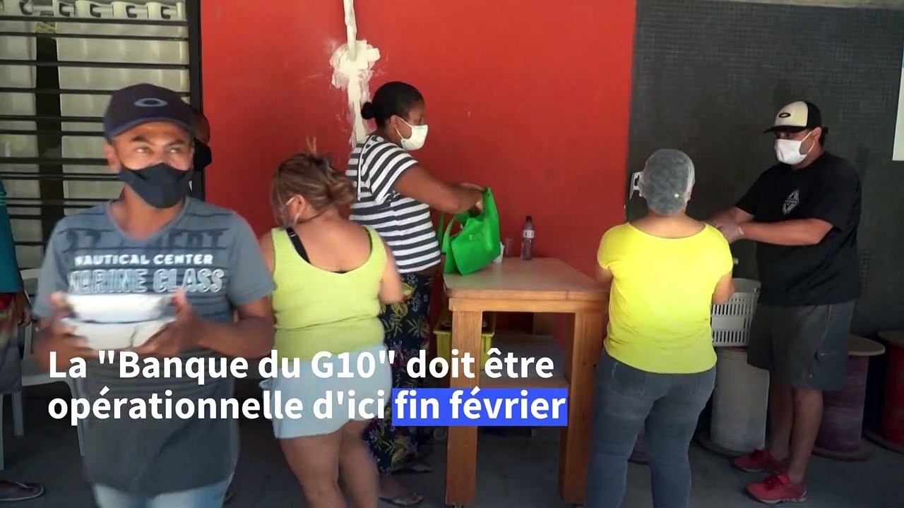Au Brésil, 10 grandes favelas s'unissent pour u...