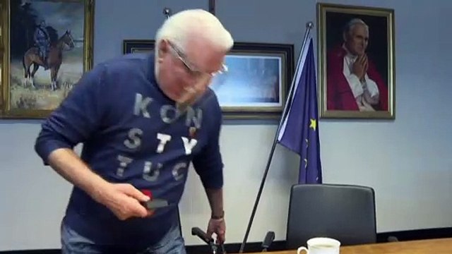 Валенса выдвинул Навального на Нобелевскую премию мира