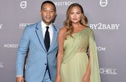 Chrissy Teigen “bedauert”, Baby Jacks Gesicht nicht gesehen zu haben