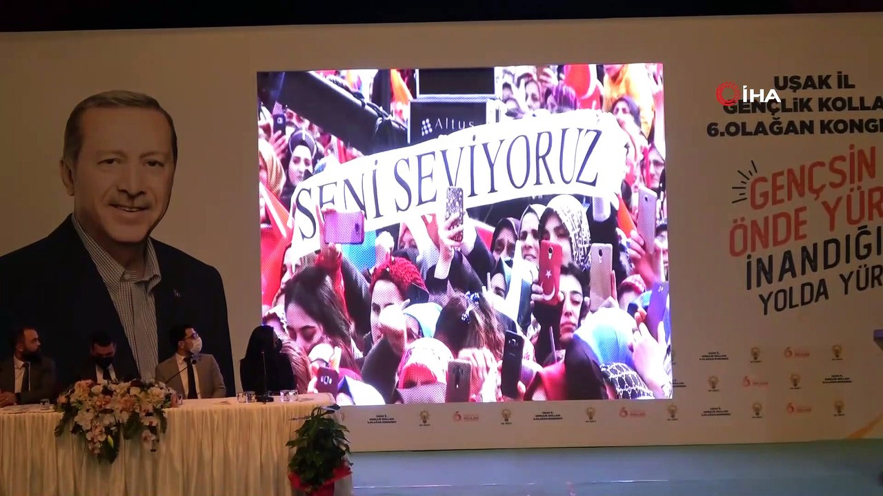 Uşak AK Parti'de gençlik yönetimi güven tazeledi