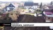 شاهد: حادث انزلاق ضخم للتربة في منطقة ألغاو الألمانية يجبر السكان على مغادرة بيوتهم