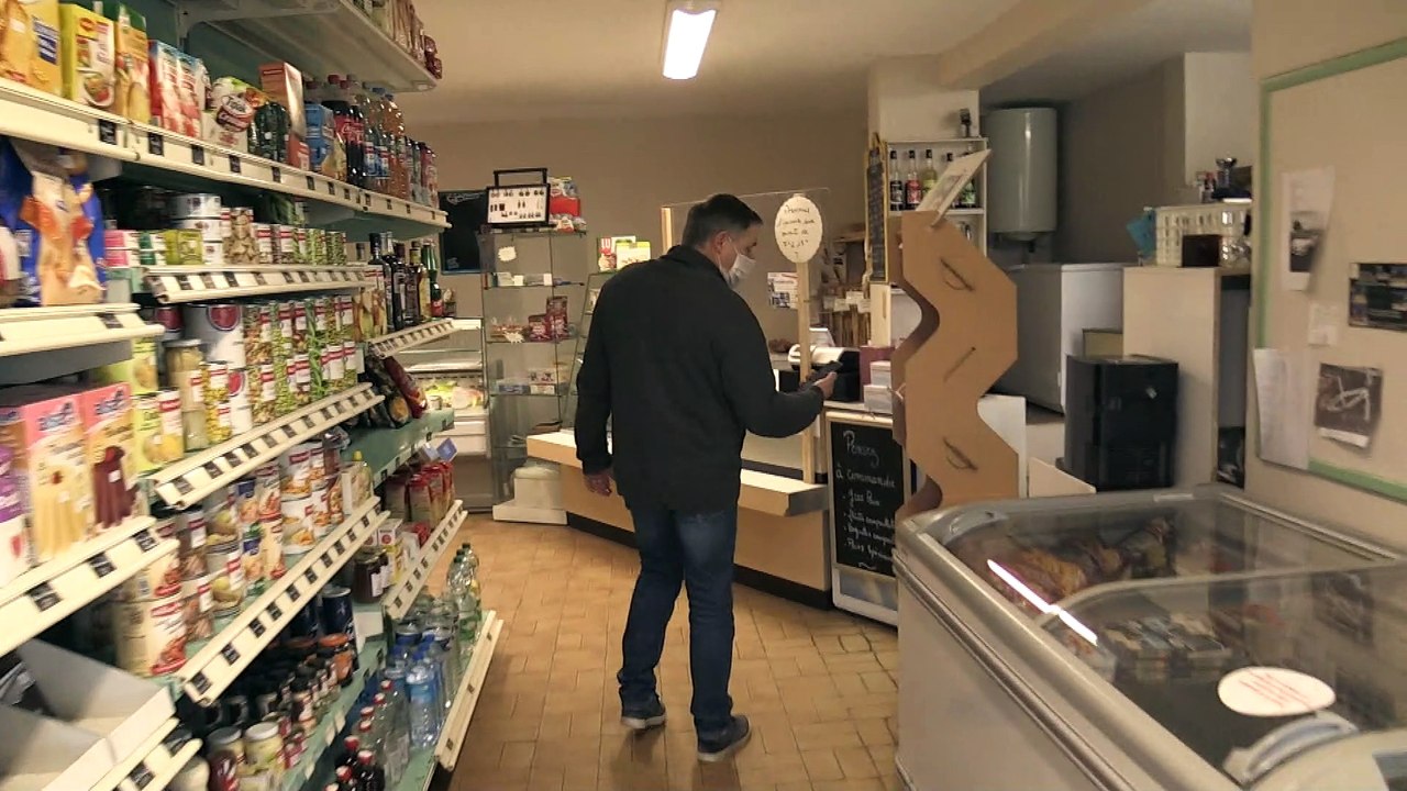 À la recherche du réseau (à Valeille et Valfleury) !