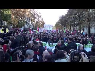 Mobilisation contre l'austérité à Paris