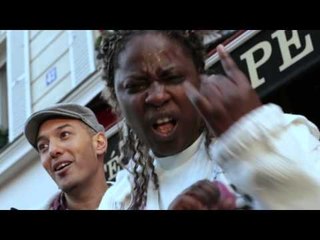 HK et les Saltimbanks. "Ce Soir Nous Irons Au Bal"