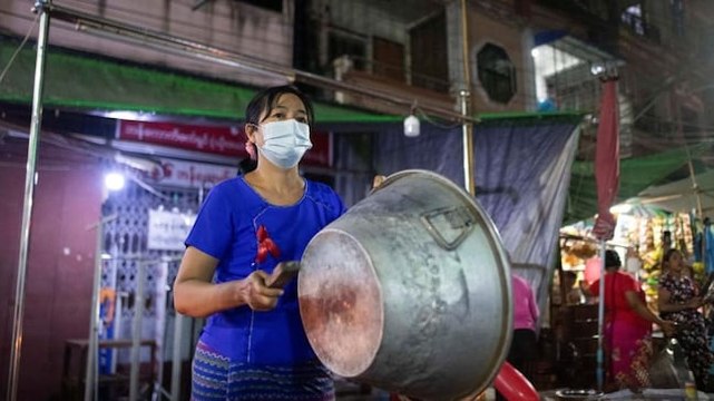 Anti-coup protests in Myanmar; Putin-critic Alexei Navalny sentenced; more