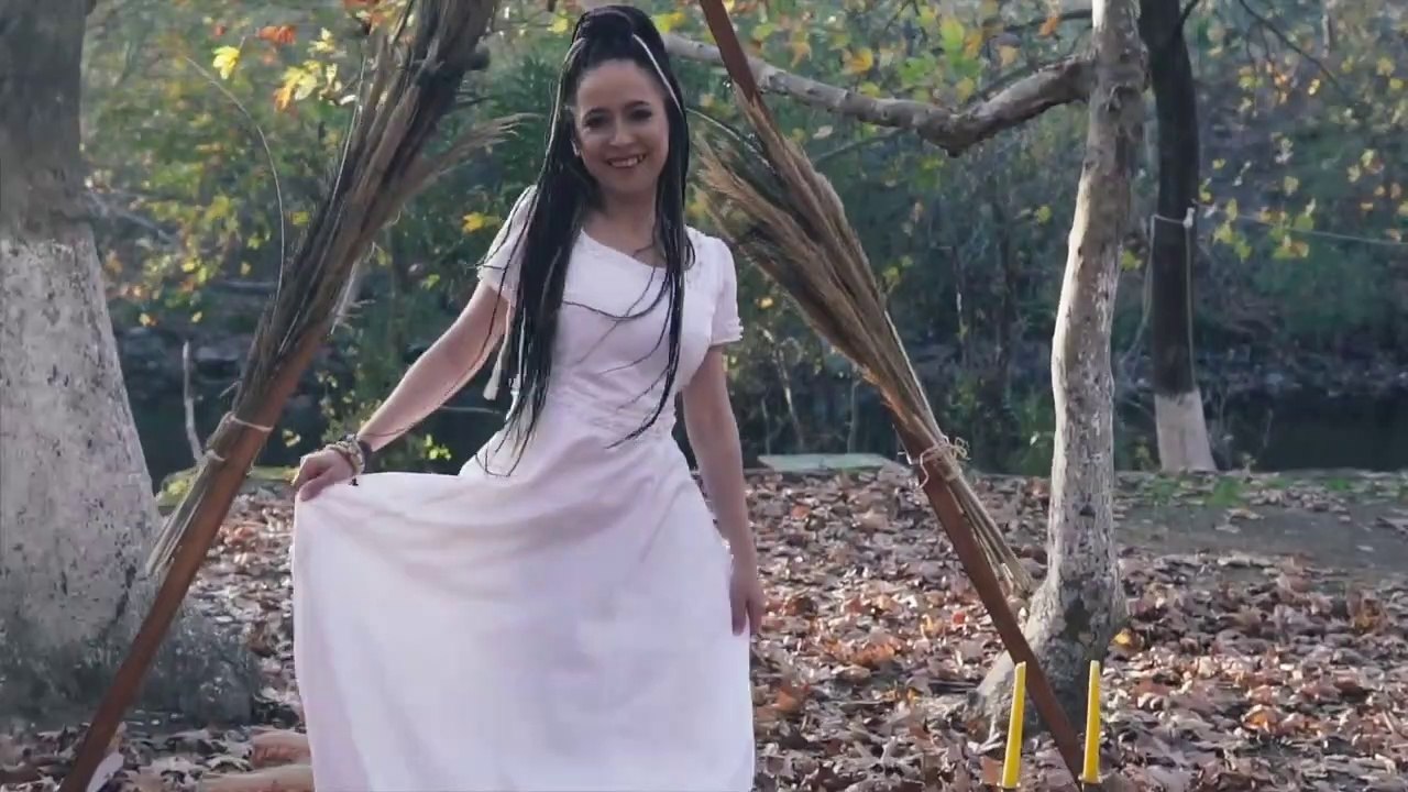 BESTE ACAR KANSERLE DANS KLİBİ (Sevgili Beste Acar Ömür Boyu Sağlık Huzur Ve Mutluluk Seninle Olsun)