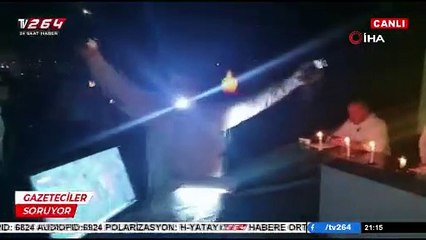 Canlı yayını mum ışığında yaptılar