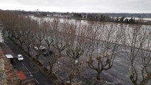 Samedi 6 février 2021 : décrue de la Garonne,  les quais nettoyés à La Réole (Gironde)