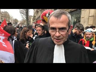 En direct de la "course relais pour la Justice" des avocats de France