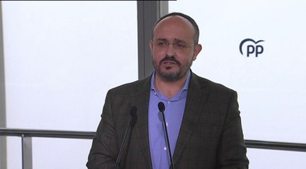 Fernández avisa de que un tripartito sería la "alianza de la supervivencia" de Sánchez