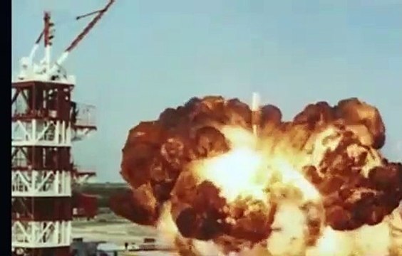 رحلة الى القمر وثائقي عن عالم الفضاء الخارجى البوابة الى الكون الخارجى شيق جدا_Journey to the Moon, the gateway to the outer universe and the outer space impact