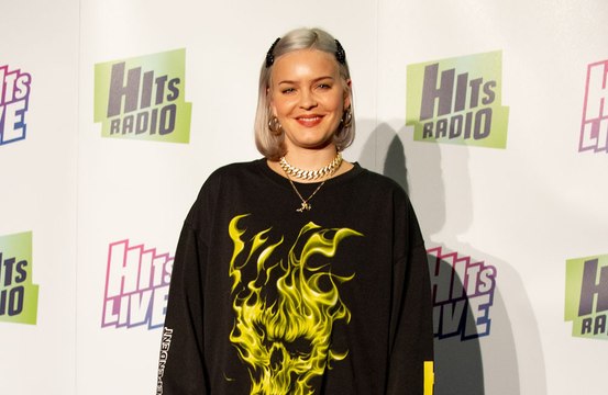 Anne-Marie reveals why she spent years only eating cheese bagels
