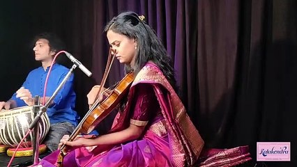 Télécharger la video: NANDINI SHANKAR------VIOLINO  E  OJAS ADHIYA----TABLA-------CONCERTO DI MUSICA CLASSICA INDIANA STRUMENTALE 1