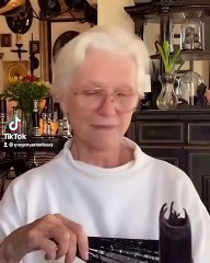 Elon Musk’ın annesi Maye Musk TikTok’ta: 72 yaşında olmak harika!
