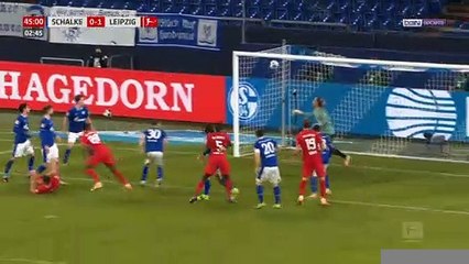 Bundesliga : Le RB Leipzig enfonce un peu plus Schalke 04