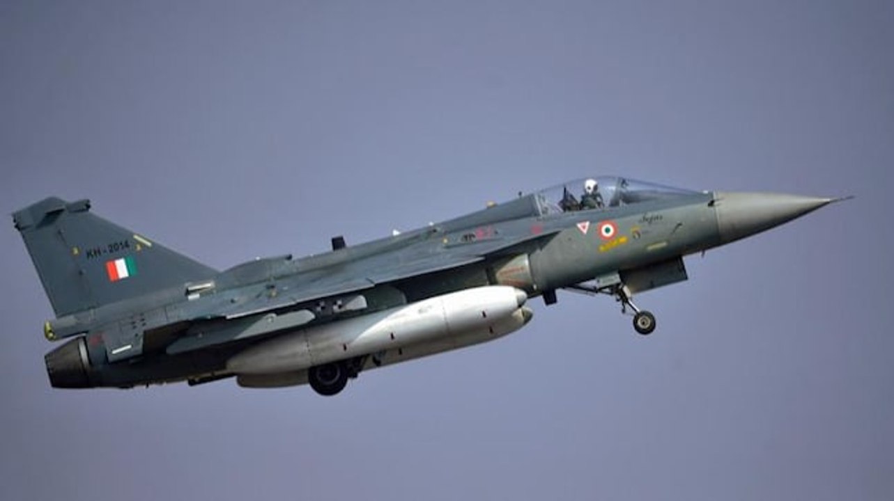 India flaunts LCA Tejas at Bengaluru air show