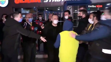 Abdurrahim Albayrak'a saldırı!