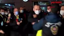 Fenerbahçe taraftarı Abdurrahim Albayrak'a saldırdı