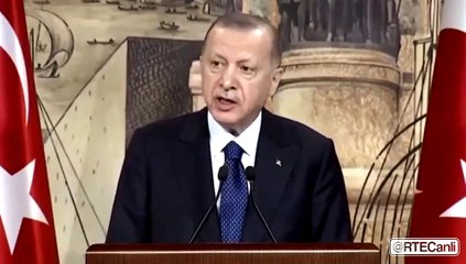 [İslam düşmanlığı] Batı dünyası zehirli bir sarmaşık gibi günden güne büyüyen bu tehdit karşısında önlem almamakta inat ediyor.