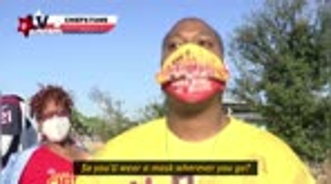 Fans arrive in Tampa for COVID-hit Super Bowl