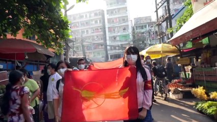 Myanmar: l'opposizione ancora in piazza contro i generali