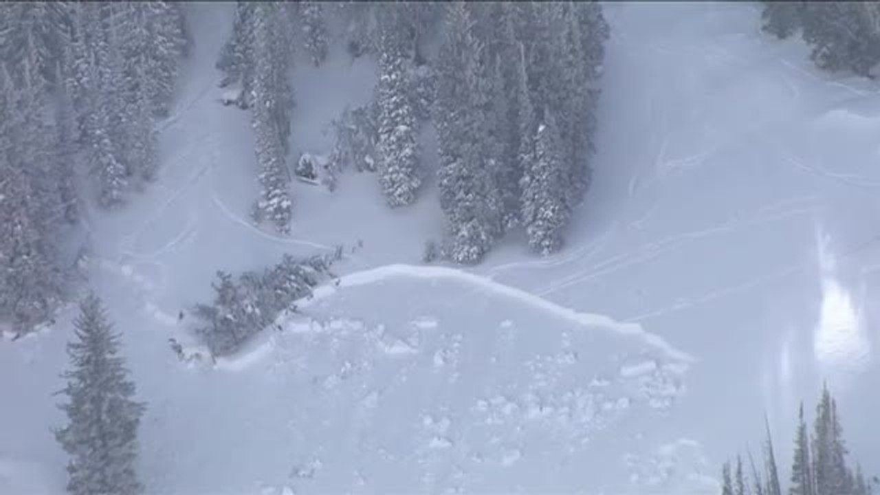 Cuatro jóvenes esquiadores fallecen sepultados por un alud en Utah