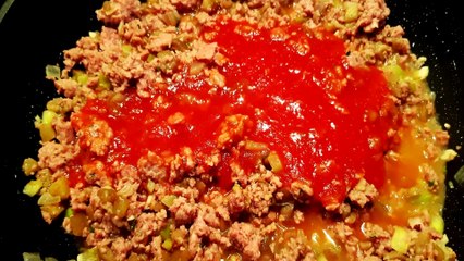 Lasaña de CARNE con BECHAMEL queso y VERDURAS receta fácil