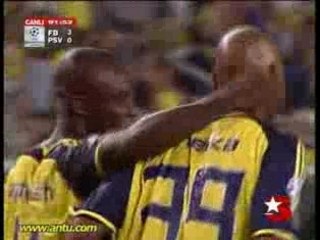 Alex'ten muhteşem pas...