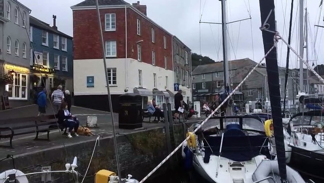 Padstow haven in de avond