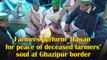 Farmers perform ‘Hawan’ for peace of deceased farmers’ soul at Ghazipur border
