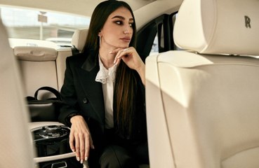 من الكواليس: الشابة "أناستازيامعوّض" نجمة غلاف مجلة "هي" لشهر فبراير