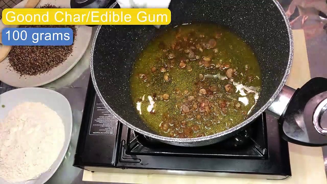Pinniyan_Recipe_-_Alsi_De_Pinni__Flax_Seeds_Ladoo__Punjabi Recipe_Trim
