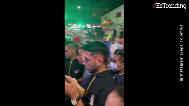 Con música y baile, 'Epa Colombia' anunció que podrá reabrir sus peluquerías en Bogotá