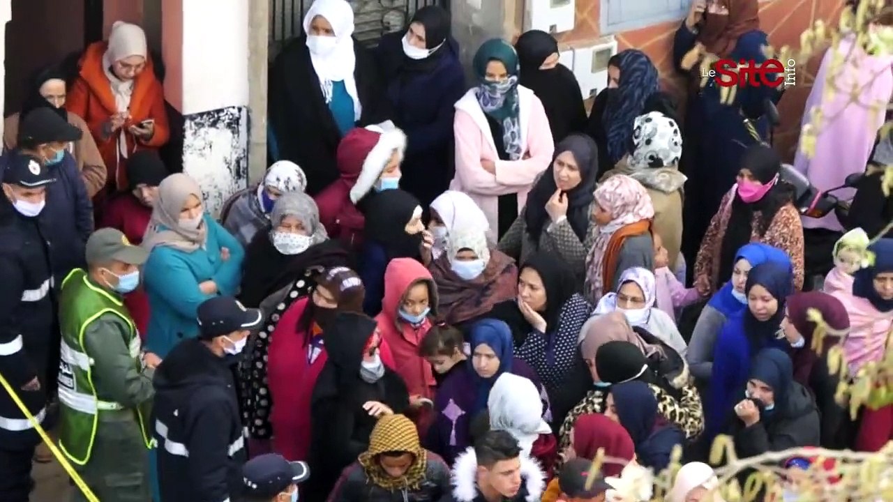 وسط جو من الحزن و البكاء.. لحظة نقل جثامين ضحاي...
