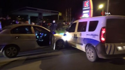 Polis aracına çarpıp kaçan alkollü sürücü ve yanındaki şahıs yakalandı
