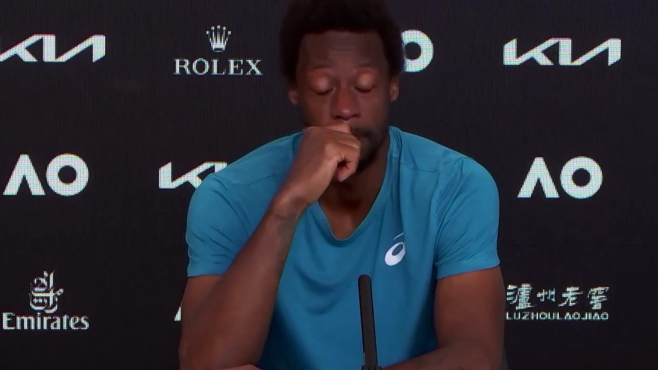Open d'Australie 2021 - Gaël Monfils, à bout et en larmes : "Je m'entraîne comme un boucher et ça ne passe pas. Quand le mec est à terre, faut pas le ''shooter''