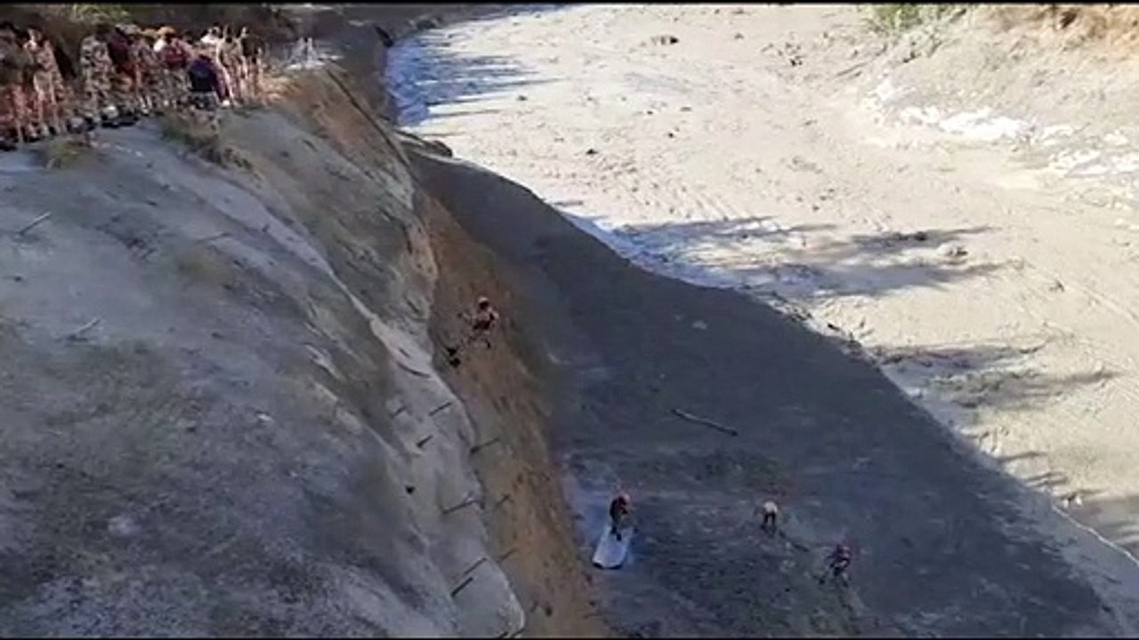 14 Leichen nach Sturzflut im indischen Himalaya geborgen