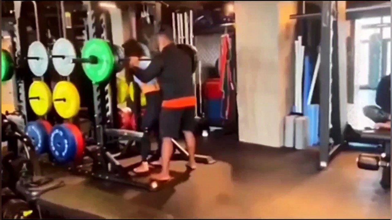 Bollywood news || bollywood news today || latest bollywood news ||  sunny leone Allu Arjun vijay Sethupathi Gehana vasisth Prabhas radhe shyam pooja hegde Sonu Sood