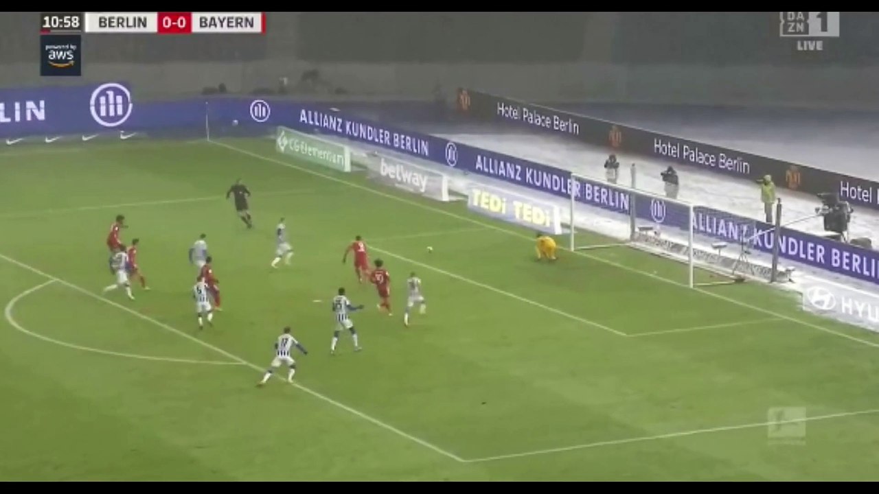 Lewandowski - nie strzelił karnego vs Jarstein ( Hertha BSC ) (05.02.2021)