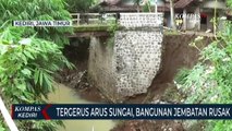 Jembatan Penghubung Antar Dusun Rusak Akibat Tergerus Arus Sungai